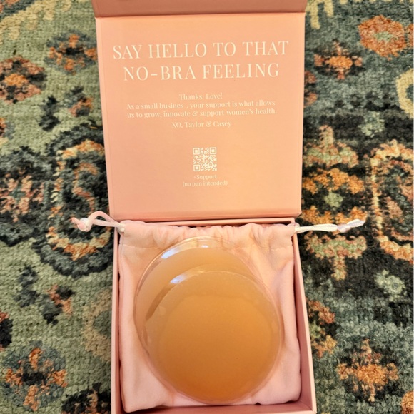 Cakes body covers itty bitty honey - Picture 2 of 2